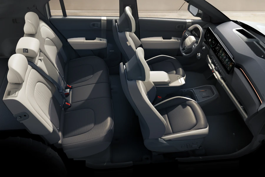 Kia EV3 interior side view
