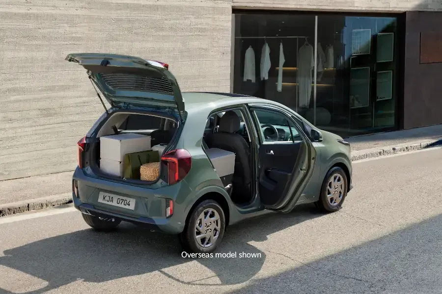 kia picanto interior space