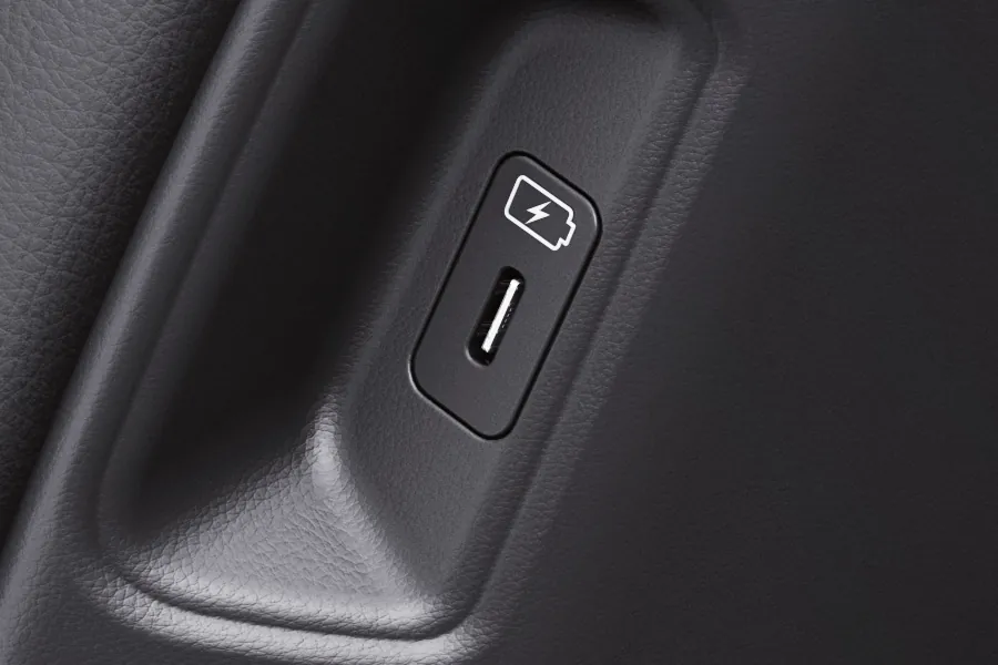 Kia Sorento USB chargers ports