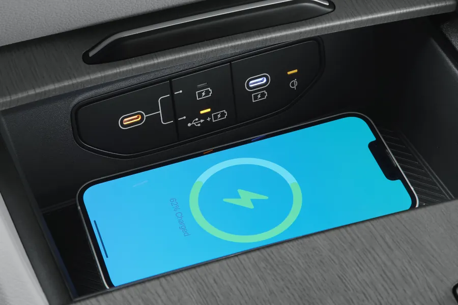 Kia Sportage wireless charger