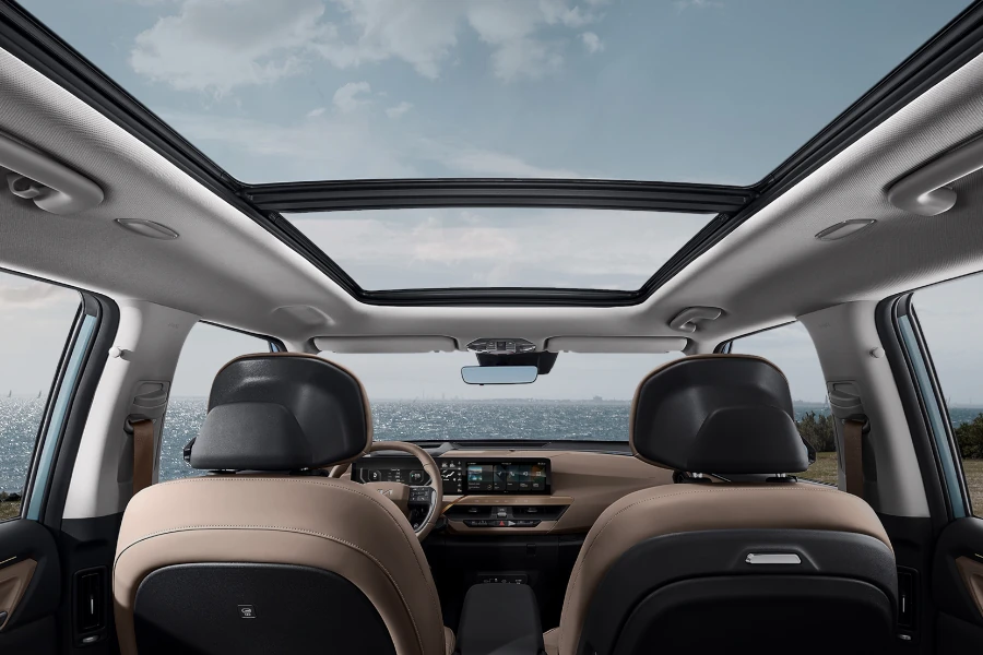 Kia EV5 panoramic sunroof
