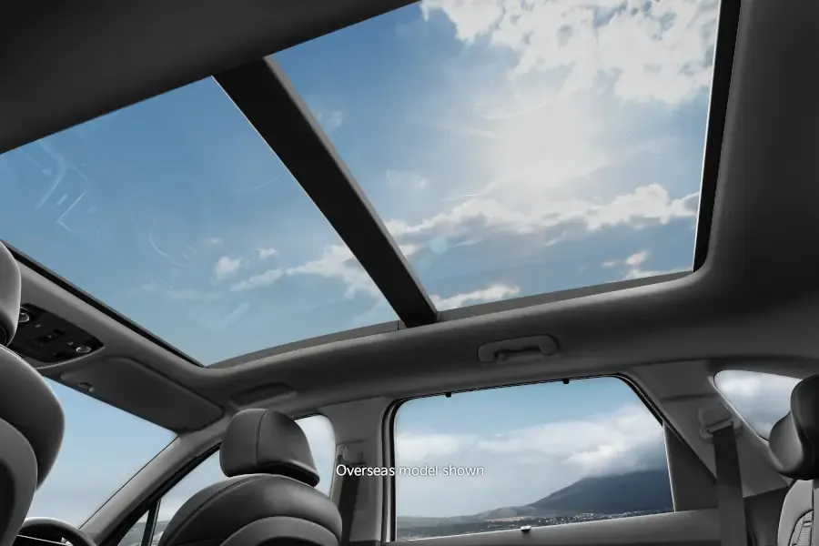 Kia Sorento panoramic sunroof