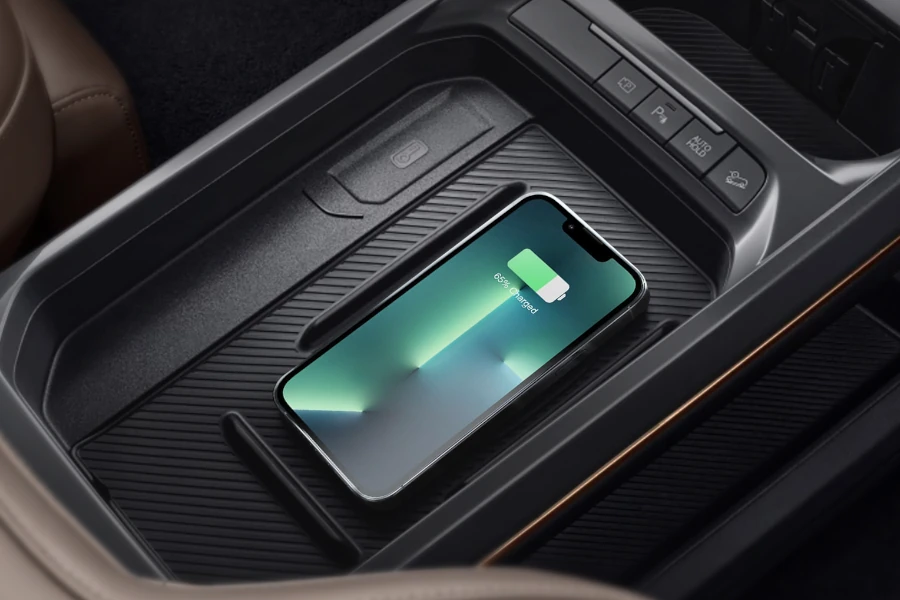 Kia EV5 wireless charger qi