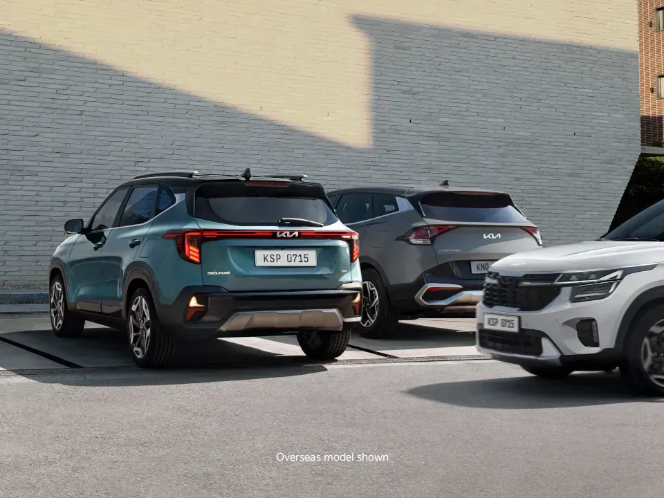 Rear Cross-Traffic Collision Avoidance Assist (RCCA)*
