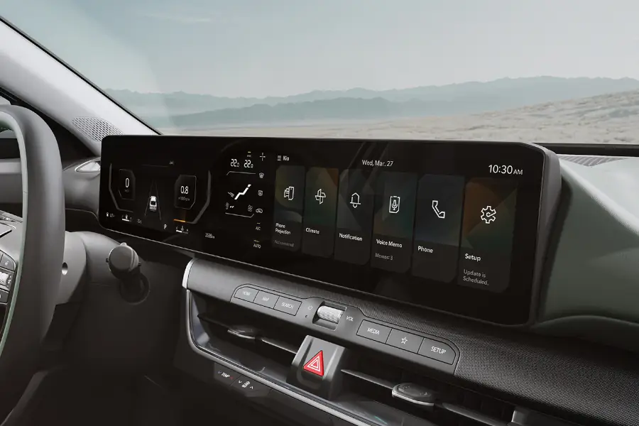 Kia K4 interior infotainment screens