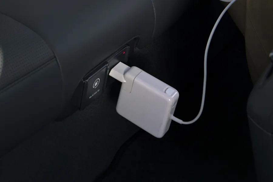 Kia EV6 charging vehicle to load V2L inside car
