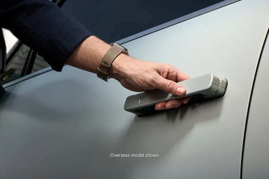 kia ev9 automatic flush door handles